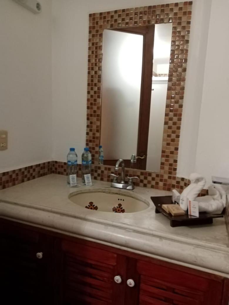 Hotel Real Del Valle Тепоцтлан Екстериор снимка