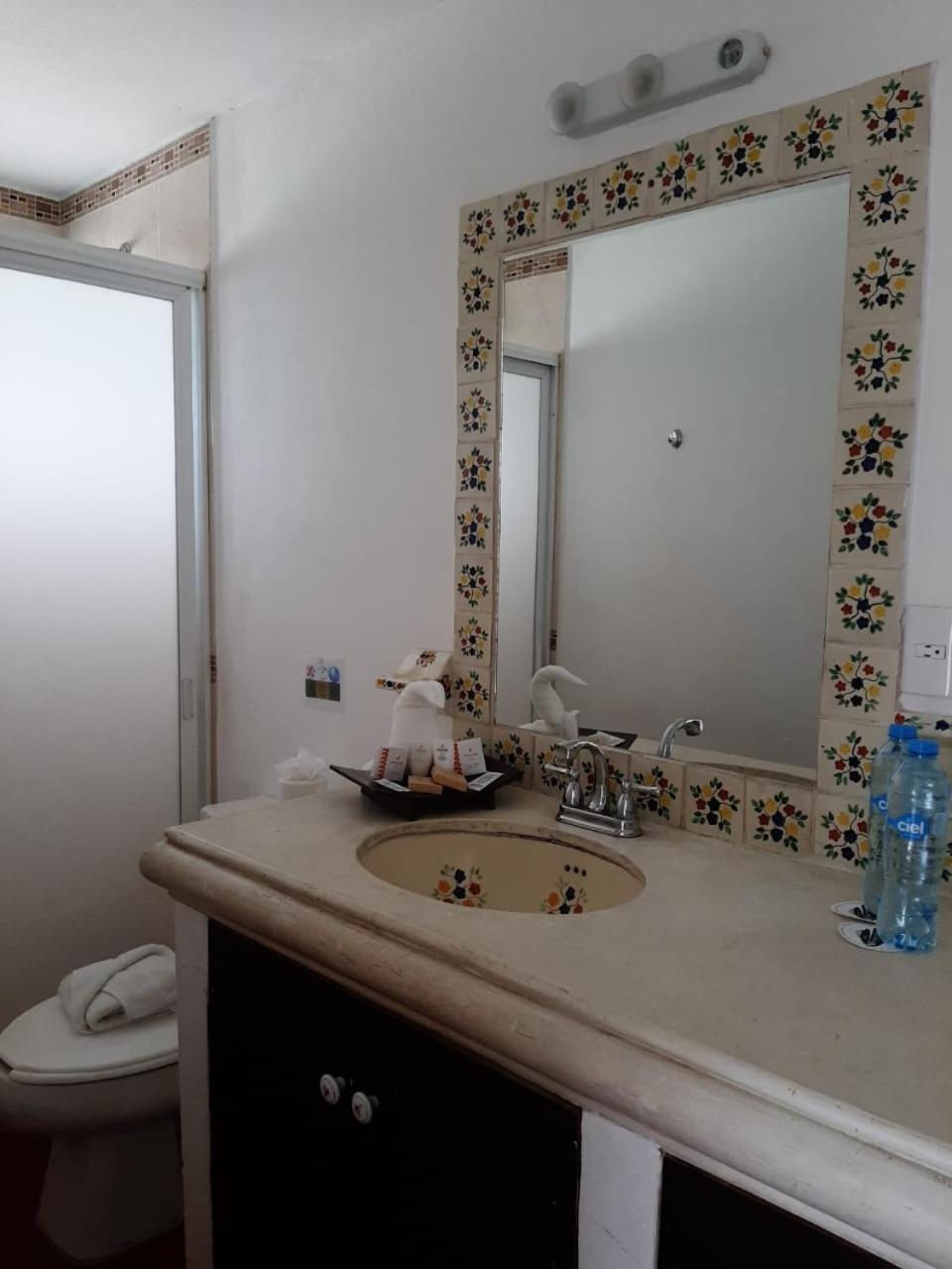 Hotel Real Del Valle Тепоцтлан Екстериор снимка